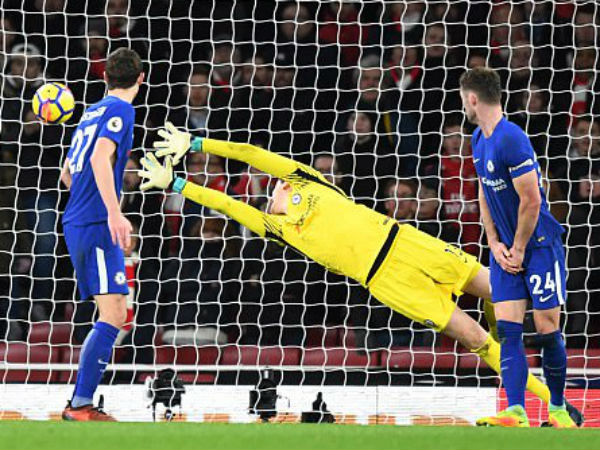 കൈയടി വാങ്ങി ചെക്കും കോട്‌വയും