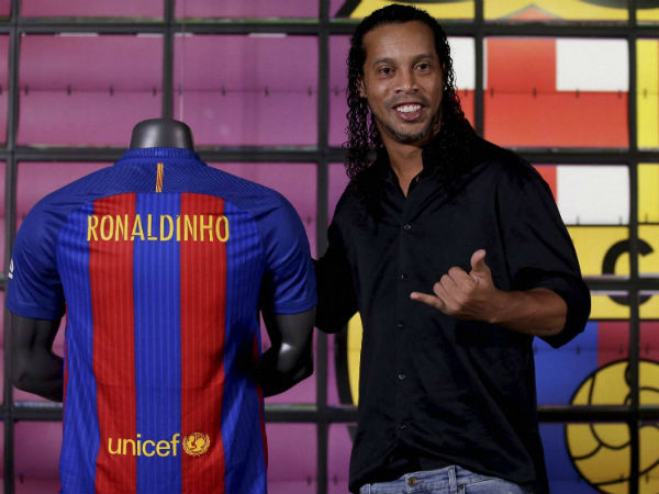 ബാഴ്‌സലോണയിലേക്ക്