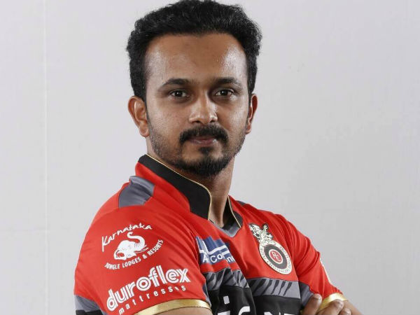 കേദാര്‍ ജാദവ് (7.80 കോടി)