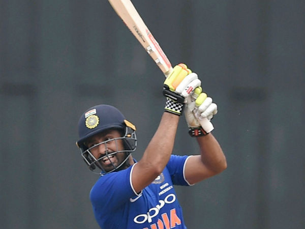 ടെസ്റ്റില്‍ കേമന്‍