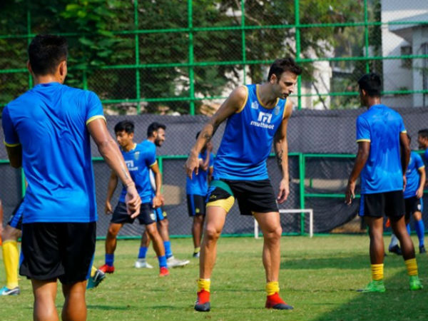 കമോണ്‍ ബ്ലാസ്‌റ്റേഴ്‌സ്