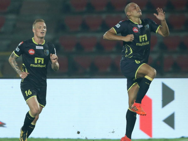  ബ്രൗണിലൂടെ മുന്നില്‍