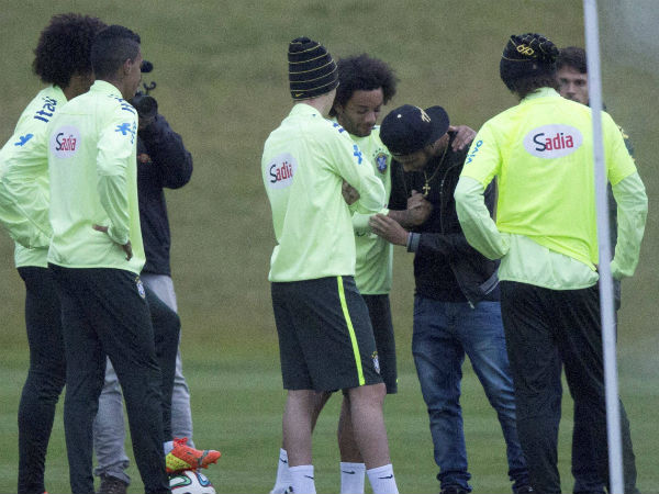 എസ്എജിയില്‍ നിന്നു നാലു പേര്‍