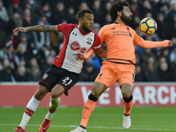 യുനൈറ്റഡിനരികെ ലിവര്‍പൂള്‍