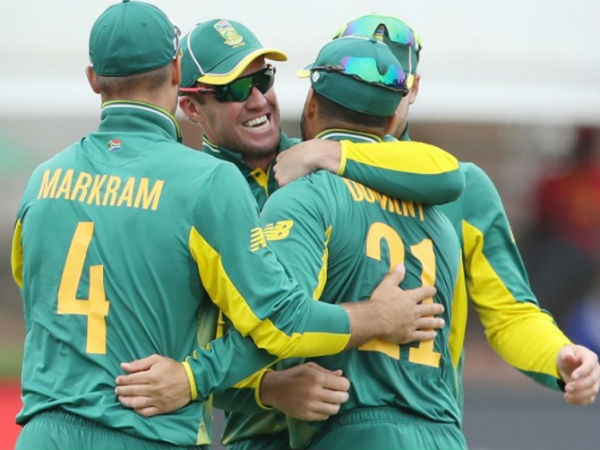 400 കടന്ന് കോലി