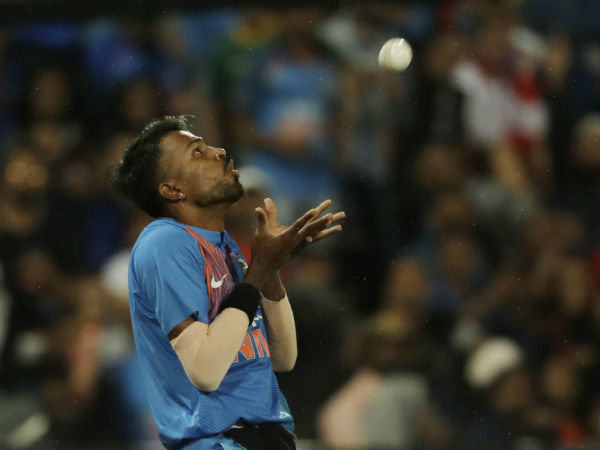 എബിഡിക്കൊപ്പം ഡുമിനി എബിഡിക്കൊപ്പം ഡുമിനി