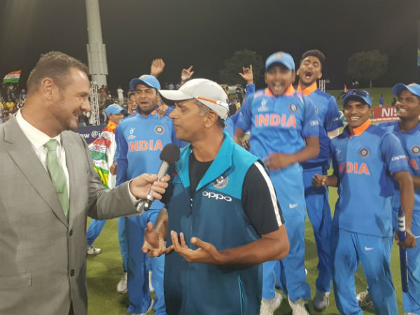  മുഴുവന്‍ ക്രെഡിറ്റും തനിക്കു വേണ്ട