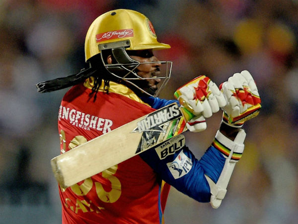 റോയല് ചാലഞ്ചേഴ്സ് ബാംഗ്ലൂര് (12 സെഞ്ച്വറി) റോയല് ചാലഞ്ചേഴ്സ് ബാംഗ്ലൂര് (12 സെഞ്ച്വറി)