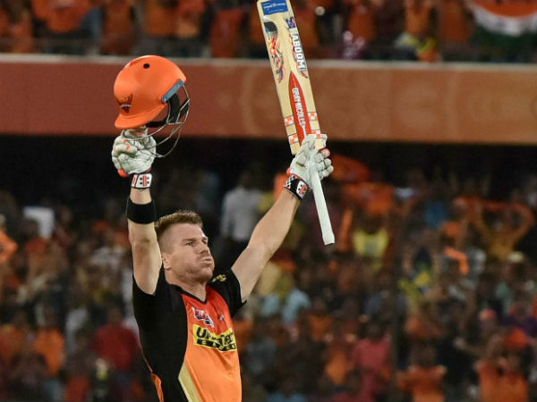 സണ്റൈസേഴ്സ് ഹൈദരാബാദ് (3 സെഞ്ച്വറി) സണ്റൈസേഴ്സ് ഹൈദരാബാദ് (3 സെഞ്ച്വറി)