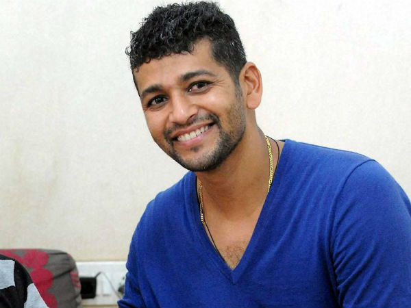 അമോല്‍ മസുംദാര്‍