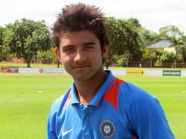 അങ്കുഷ് ബെയ്ന്‍സ്