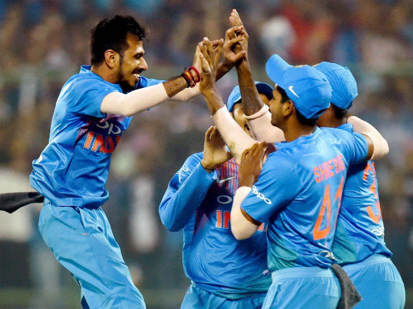 പുതിയ ബൗളിങ് ജോടി