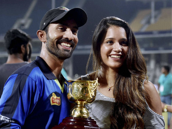 കാര്‍ത്തികിന്റെ ആറാമത്തെ ടീം