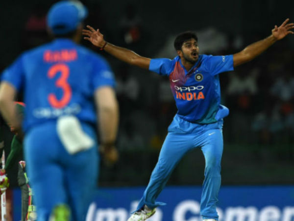 വിജയശില്‍പ്പിയായി വിജയ്