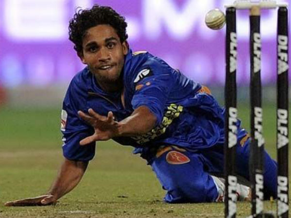 കമ്രാന്‍ ഖാന്‍