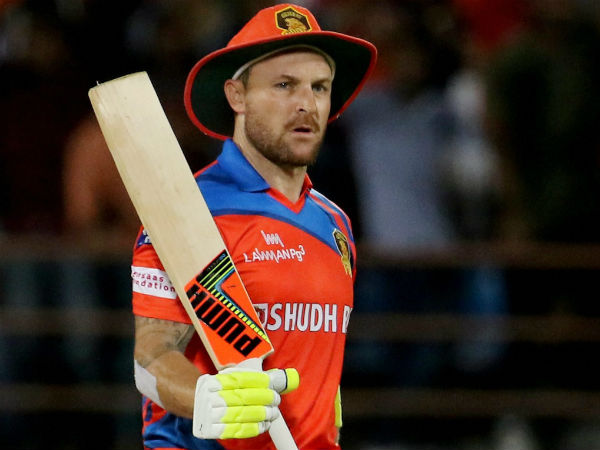  ആദ്യ സെഞ്ച്വറി