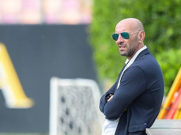 റോമ സ്‌പോര്‍ട്ടിംഗ് ഡയറക്ടര്‍ വെട്ടിലായി...