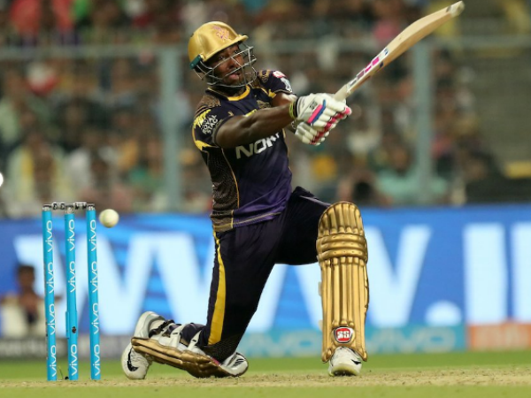 റസ്സലിന്റെ ക്യാച്ച് കൈവിട്ടു