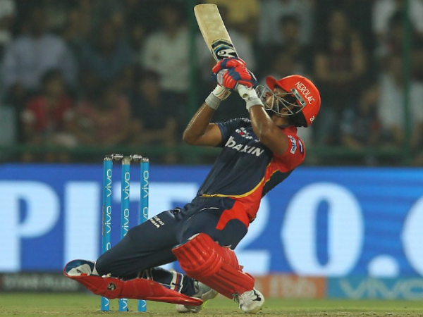 സ്‌ഫോടനാത്മക തുടക്കം