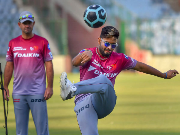 മധ്യനിര ബാറ്റിങ്