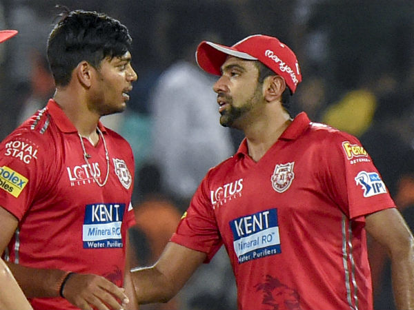 വിക്കറ്റില്ലാതെ അശ്വിന് വിക്കറ്റില്ലാതെ അശ്വിന്