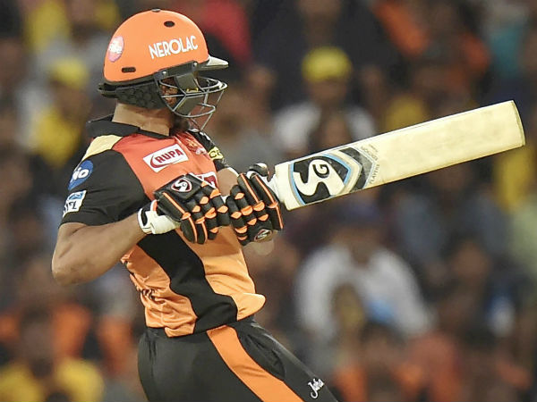 ഷാക്വിബുല്‍ ഹസന്‍