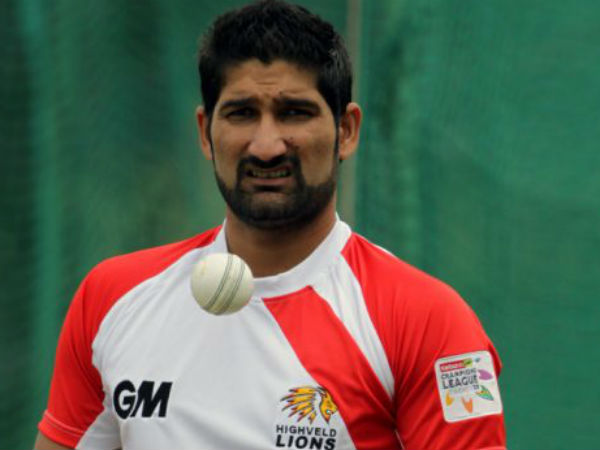 അഞ്ച് വിക്കറ്റ് നേട്ടം