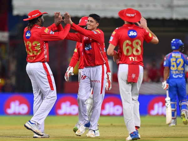 വിവാദങ്ങളില്‍ നിന്ന് രക്ഷനേടാന്‍ പഞ്ചാബ്