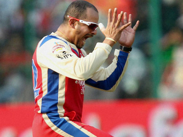 മുരളി കാര്‍ത്തിക്