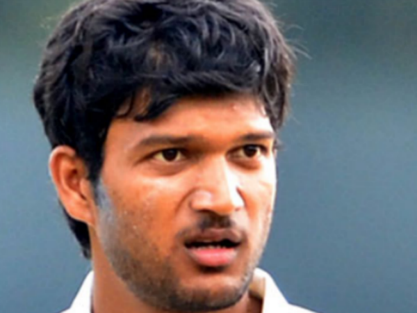  നവദീപ് സെയ്‌നി (ബാംഗ്ലൂര്‍)