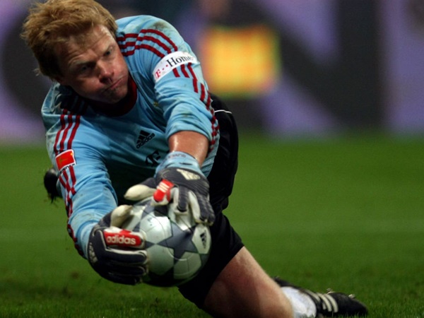 ഒലിവര്‍ ഖാന്‍ കോട്ട തകര്‍ത്ത് റൊണാള്‍ഡോ... 