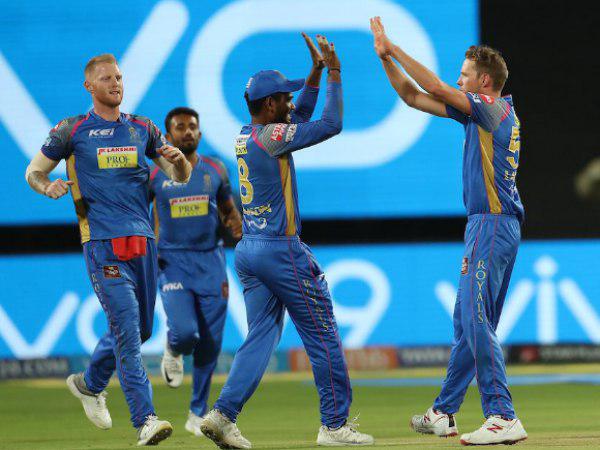 ബോള്‍ട്ടും ആര്‍ച്ചറും