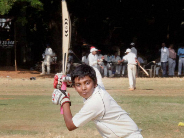 താങ്ങും തണലുമായി അച്ഛന്‍