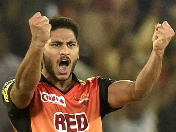 ബേസില്‍ തമ്പി (ഹൈദരാബാദ്)