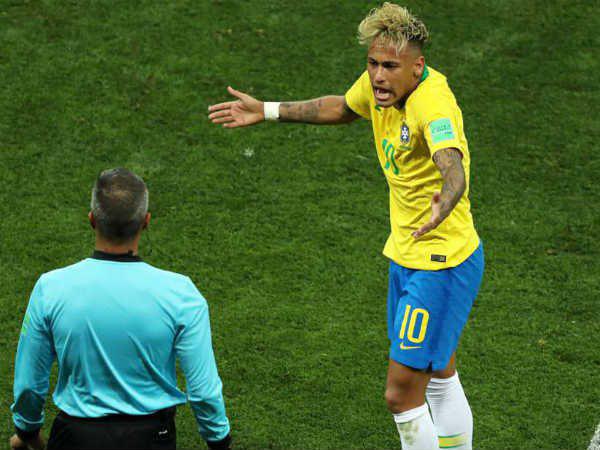 തീപ്പാറിയ പോരാട്ടങ്ങള്‍