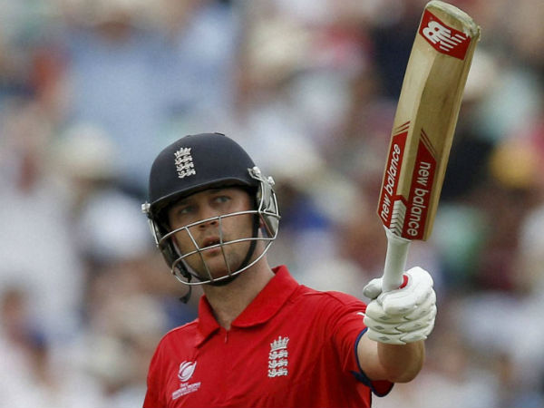 ജൊനാതന്‍ ട്രോട്ട് (ഇംഗ്ലണ്ട്)