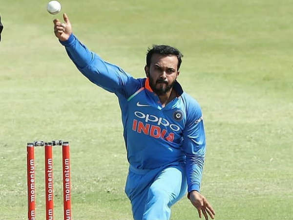 കേദാര്‍ ജാദവ്