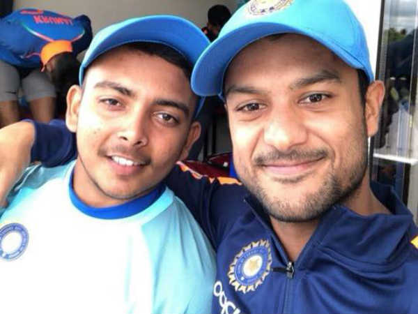 രണ്ടു സെഞ്ച്വറികള്‍