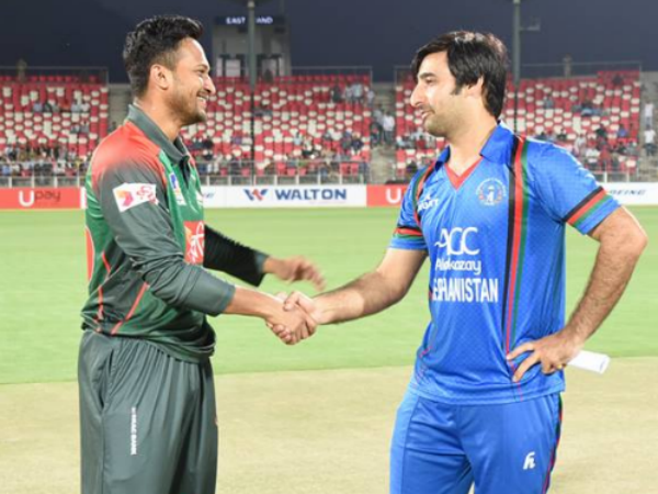 അഫ്ഗാന് ഭേദപ്പെട്ട സ്‌കോര്‍