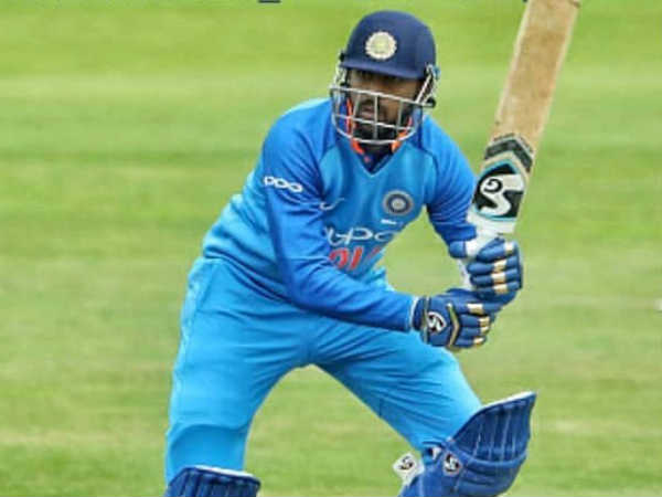  ബൗളിങില്‍ തിളങ്ങി ചഹറും ഖലീലും