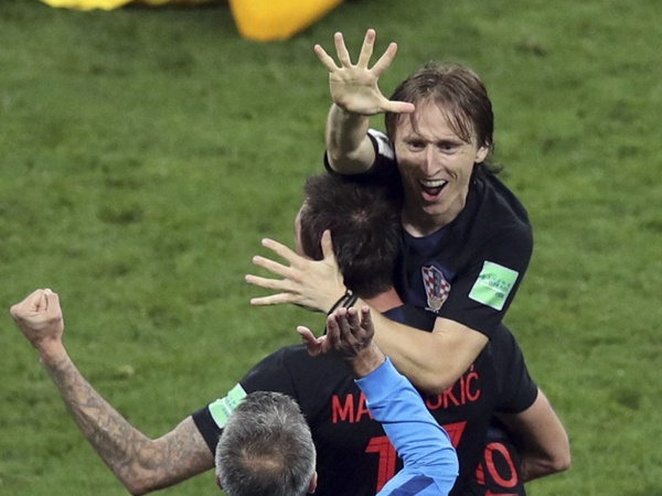 ആദ്യമായി ദുരിതകാലം വെളിപ്പെടുത്തി