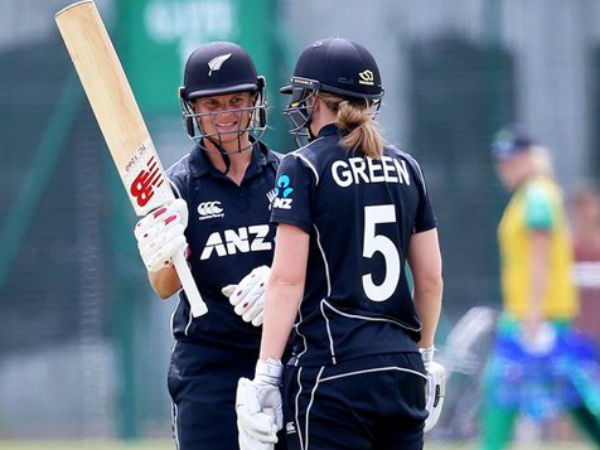  ഏറ്റവുമുയര്‍ന്ന ടീം ടോട്ടല്‍- ന്യൂസിലാന്‍ഡ്