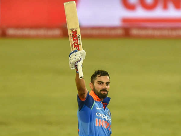 കോലിയും 10,000 റണ്‍സ് ക്ലബ്ബിലേക്ക്