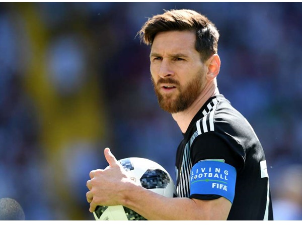 മെസ്സിയും ടെവസും തമ്മിലുള്ള പടലപ്പിണക്കം