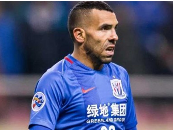 ലയണല്‍ മെസ്സി vs കാര്‍ലോസ് ടെവസ്