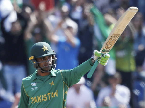 നിരവധി റെക്കോര്‍ഡുകള്‍