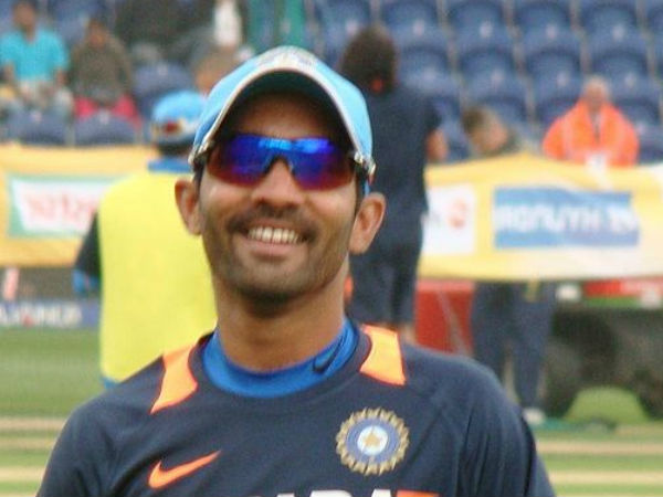 ദിനേഷ് കാര്‍ത്തിക്