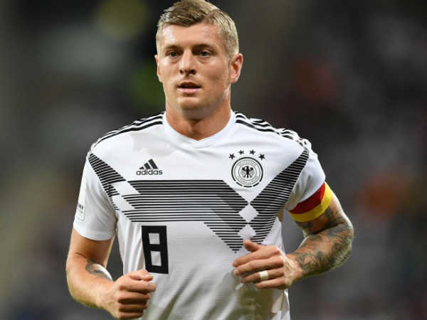 ജര്‍മനി 10നു പുറത്തു തന്നെ