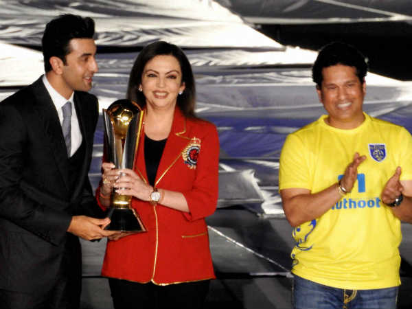 ക്രിക്കറ്റ് അക്കാദമി ആരംഭിച്ചു