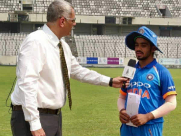 തകര്‍ന്നടിഞ്ഞ് ശ്രീലങ്ക